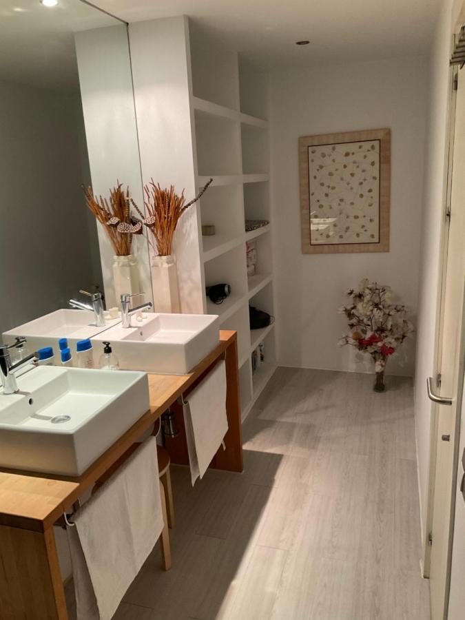 Habitacion Y Bano En Planta Independiente En Centro De Sevilla מראה חיצוני תמונה